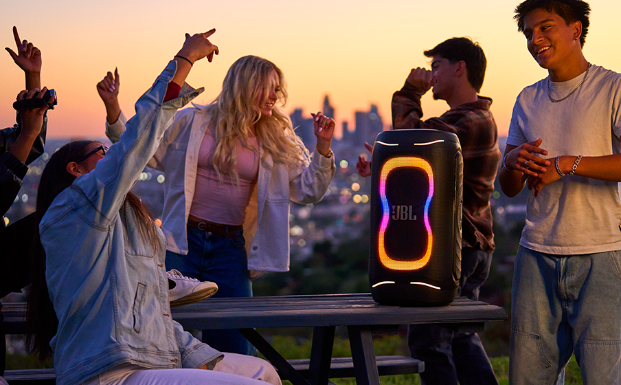 JBL PartyBox 130 Aumenta la energía con el legendario sonido de JBL - Image
