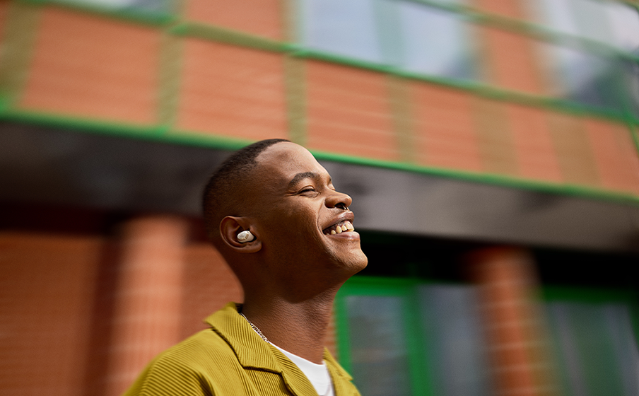Audio inalámbrico de alta resolución con el sonido JBL Signature