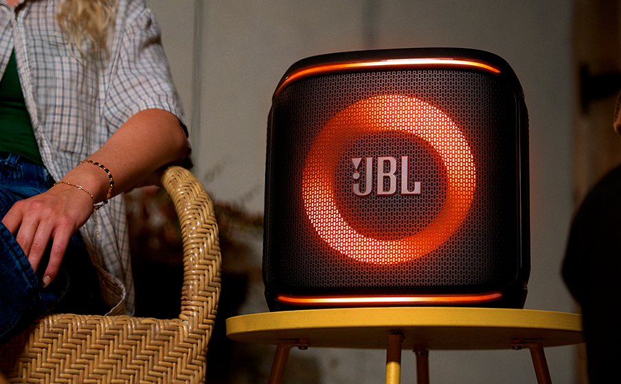 El JBL Pro Sound obtiene un AI Sound Boost